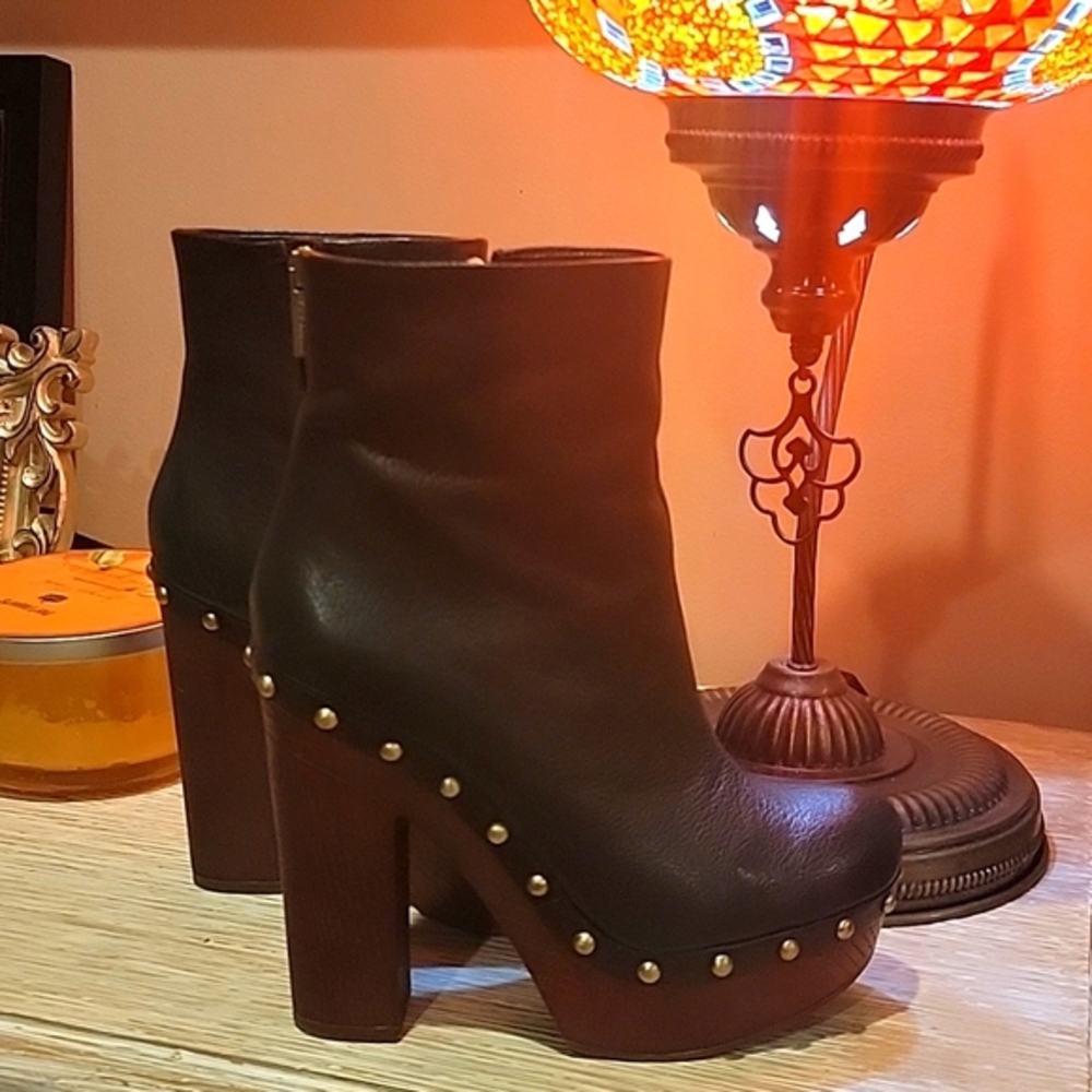 Leather booties